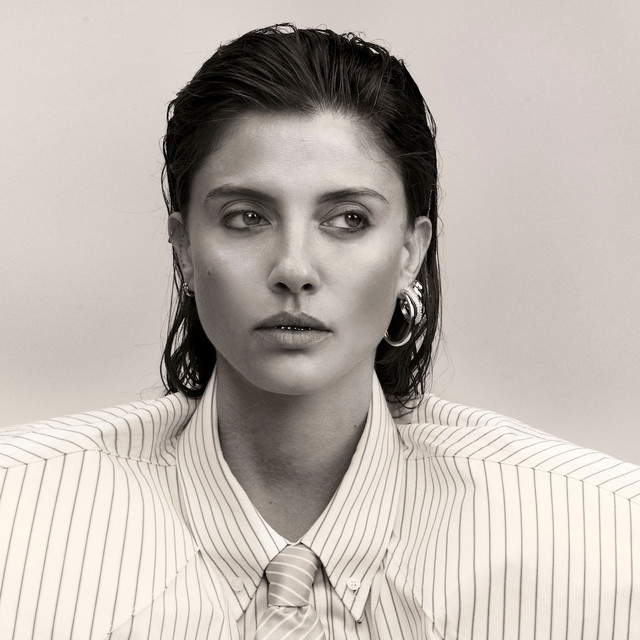Noga Erez